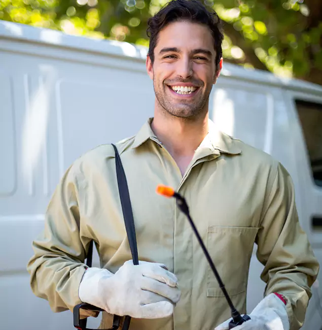 Why Commerce Township Homeowners Trust Commerce Township Pest Control Pro for Outdoor Mosquito Control?